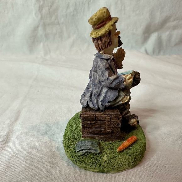 Small Vintage Hobo Figurine - Picture 4 of 6